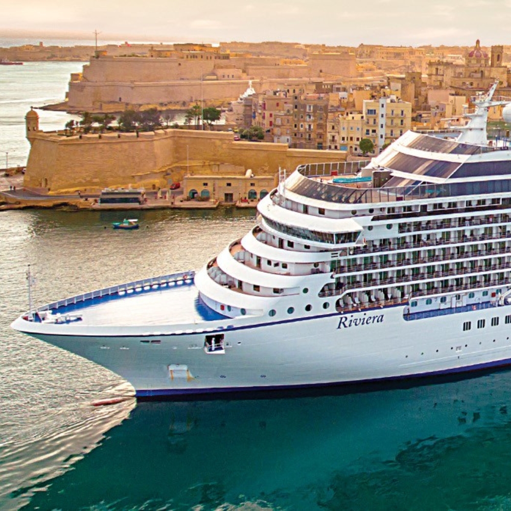 Riviera cruise ship in the middle of the ocean