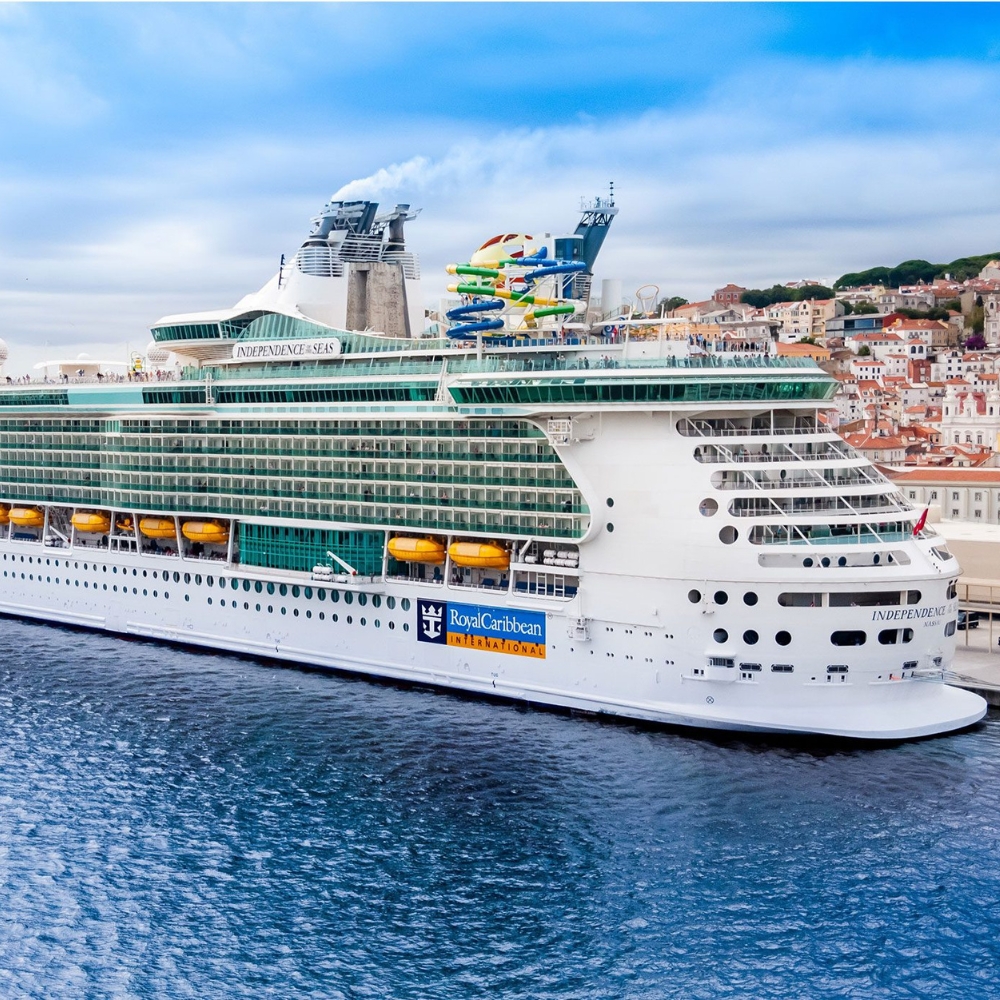 Royal Carabbean Cruise ship